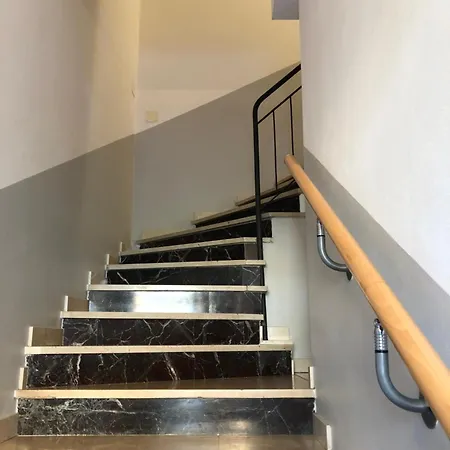 Casa Francia Alidosi アパート ボローニャ