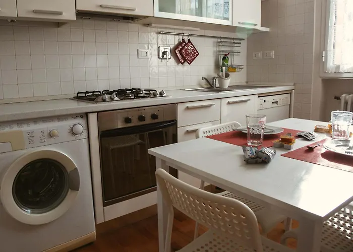 Casa Francia Alidosi 아파트 *